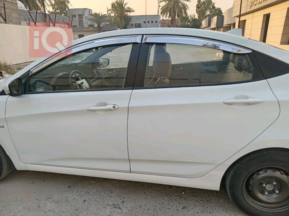 هیوندای ئەکسنت